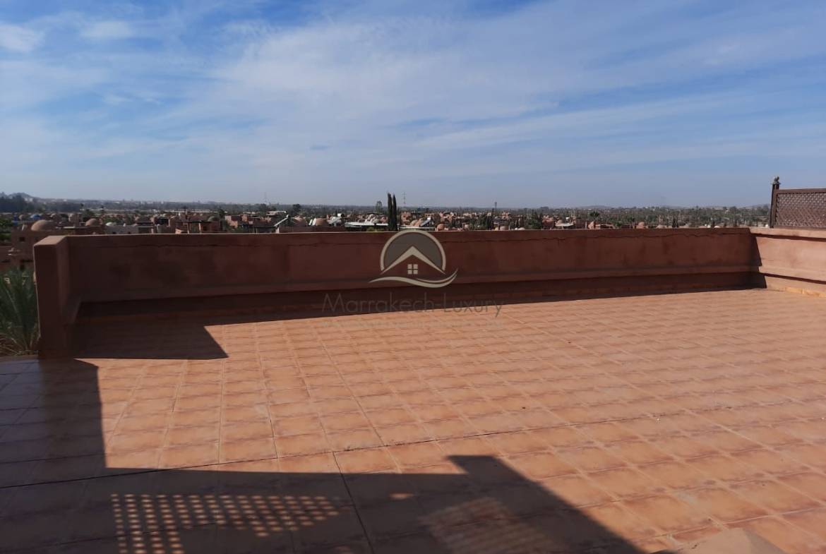 BEL APPARTEMENT PENTHOUSE PALMERAIE