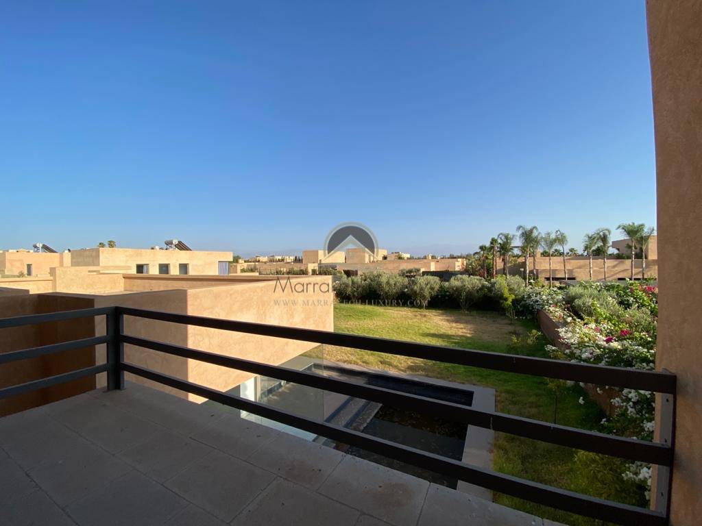 Jolie villa à vendre sur la route d'Ouarzazate