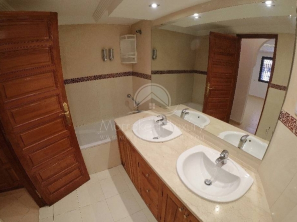 Duplex 136m2 en rdc à louer Victor-Hugo Marrakech