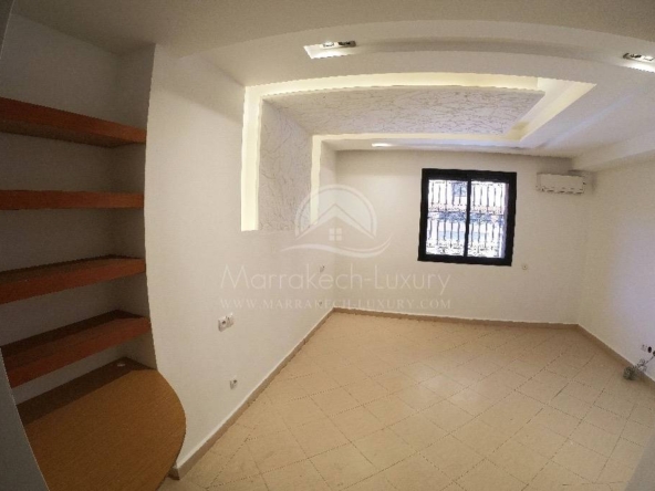 Duplex 136m2 en rdc à louer Victor-Hugo Marrakech