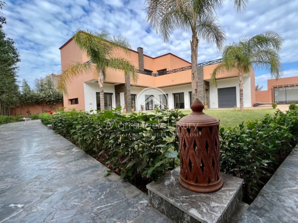 Villa moderne meublée à louer route de Fes Marrakech