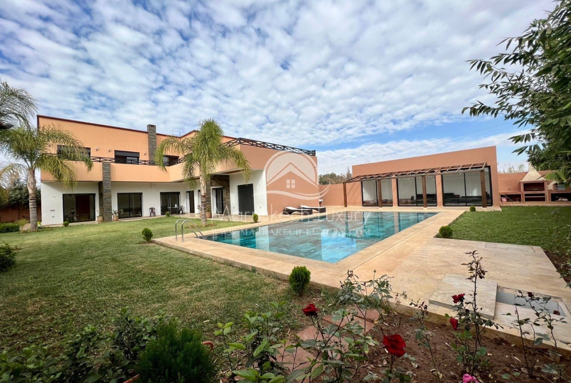 Villa moderne meublée à louer route de Fes Marrakech