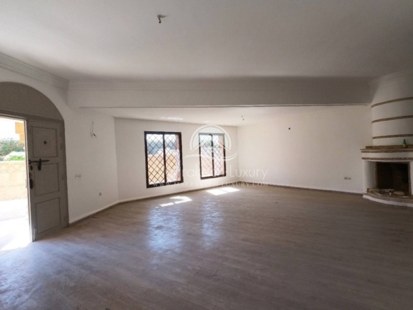 Villa avec piscine à Targa proche de Carrefour