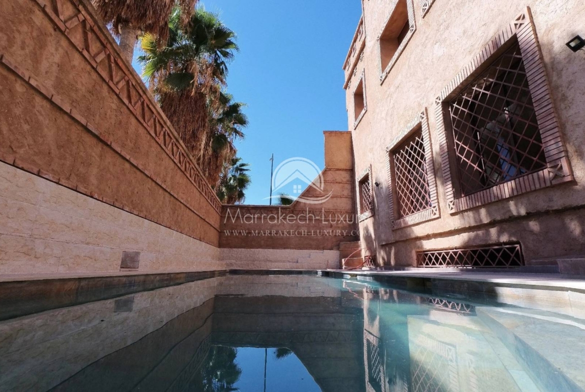 Villa avec piscine à Targa proche de Carrefour