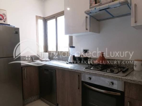 Appartement lumineux Dernier étage de 3 chambres avec Terrasse à Prestigia